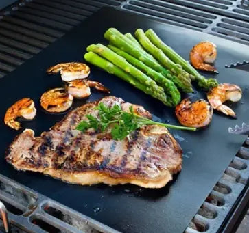 Non-Stick Grill Mat for Easy Cooking and Cleanup