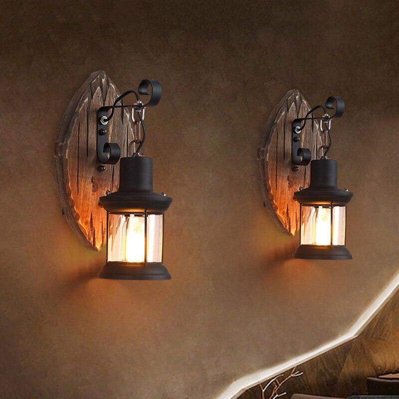 Country House Style Wall Lamp in Antique Wood Finish