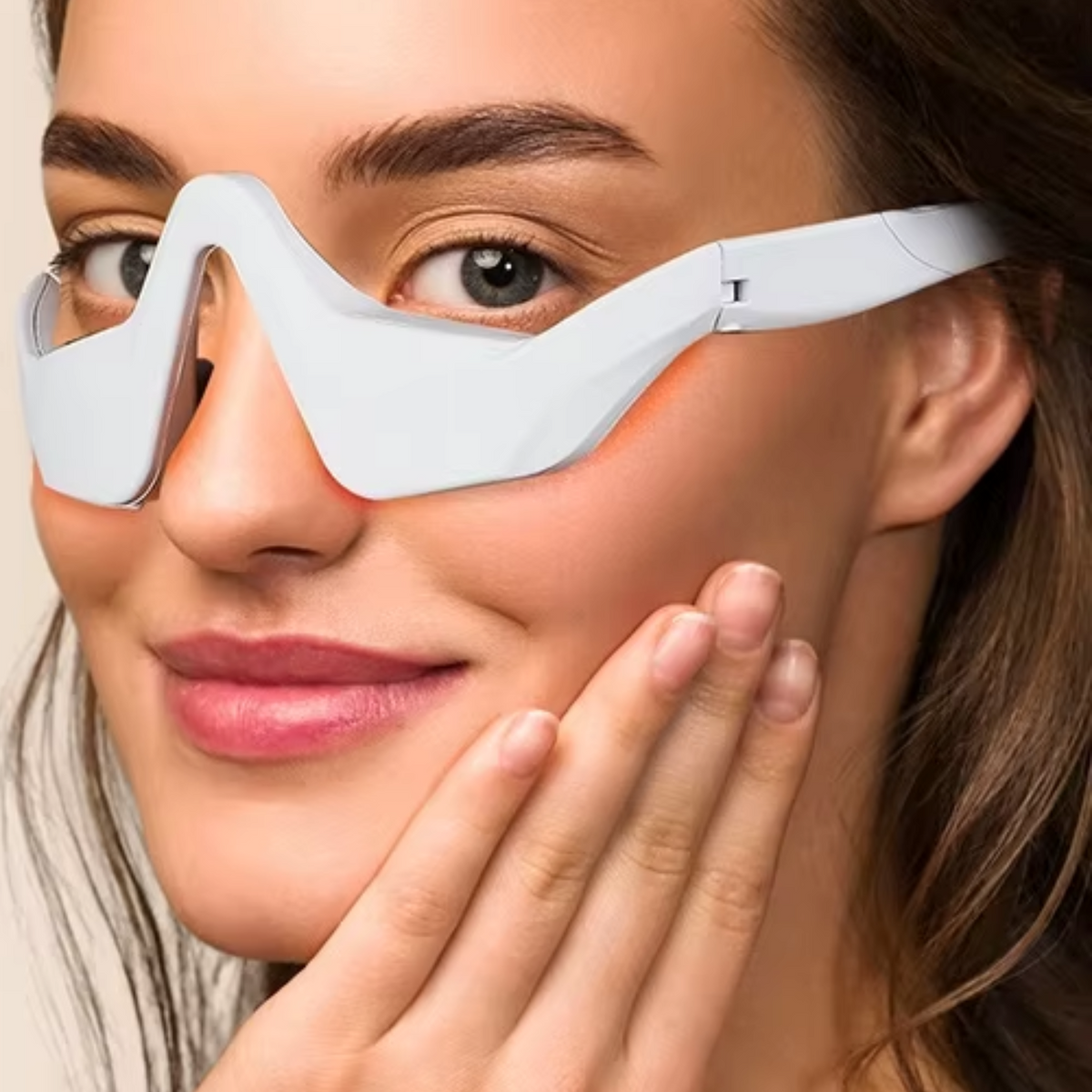 Eye Massager for Reducing Puffiness and Dark Circles