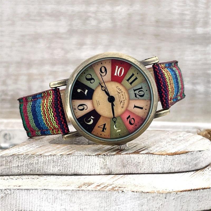 Stylish Timepiece with Woven Fabric Band | Vintage Charm