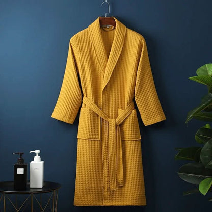 Lightweight Unisex Spa Bathrobe in Waffle Texture
