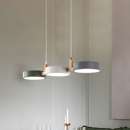 Northern Style Pendant Light for Kitchen and Dining Spaces