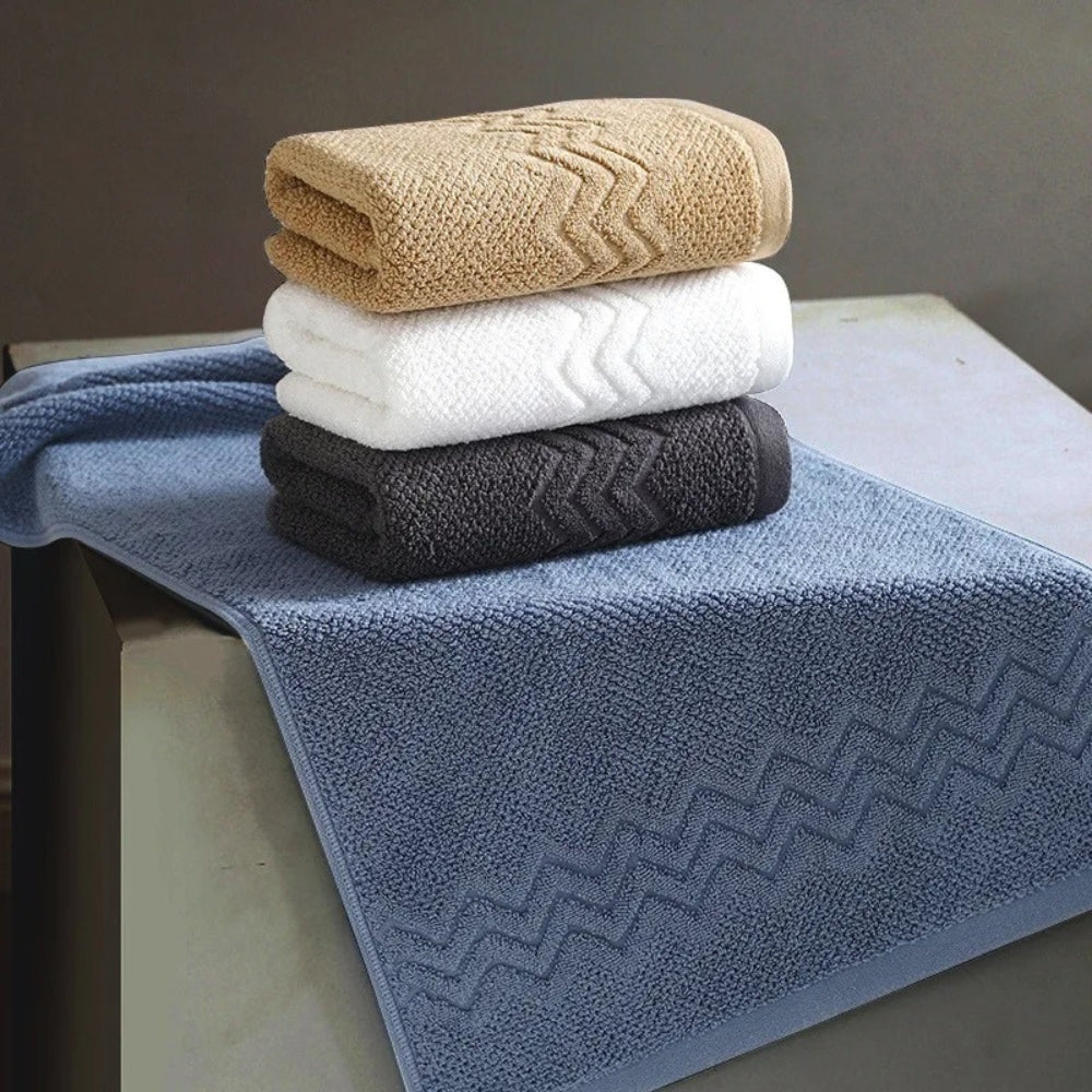 Luxurious Cotton Bath Towel for Ultimate Comfort