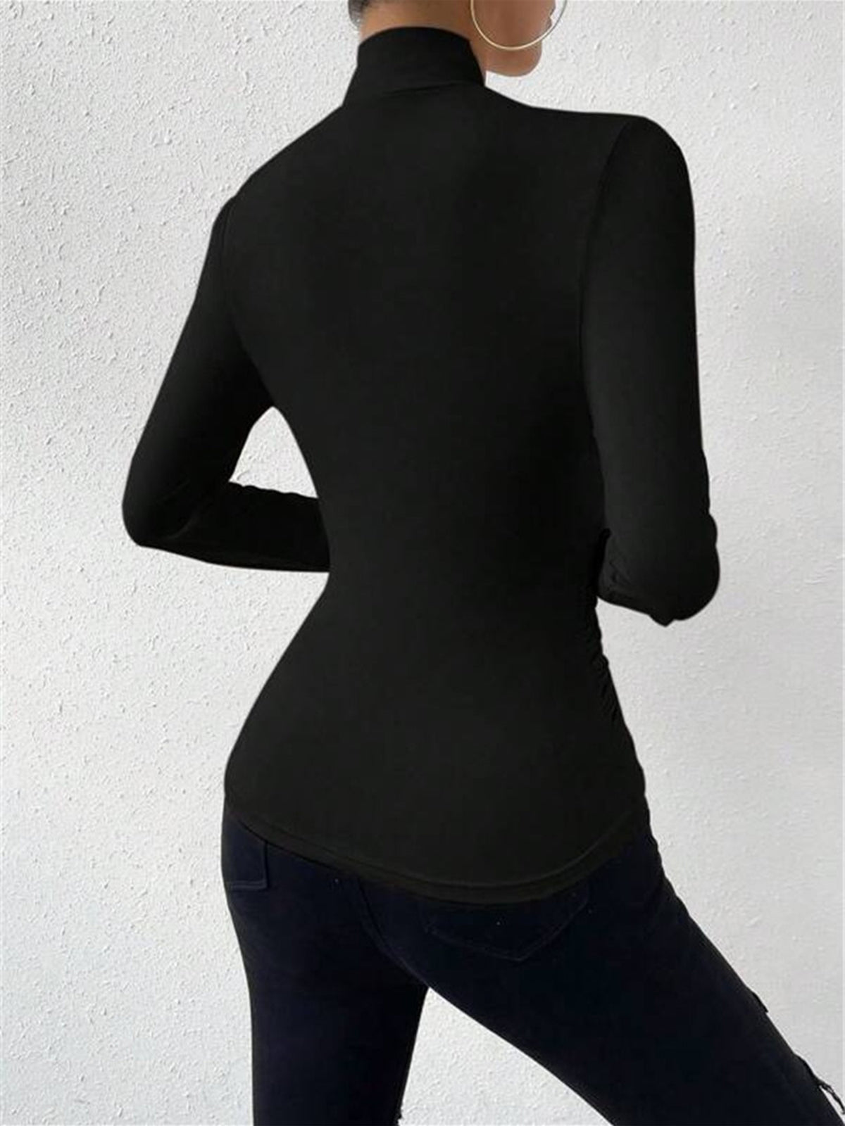 Draped Crossover Top in Stylish Long Sleeve Design for Effortless Elegance