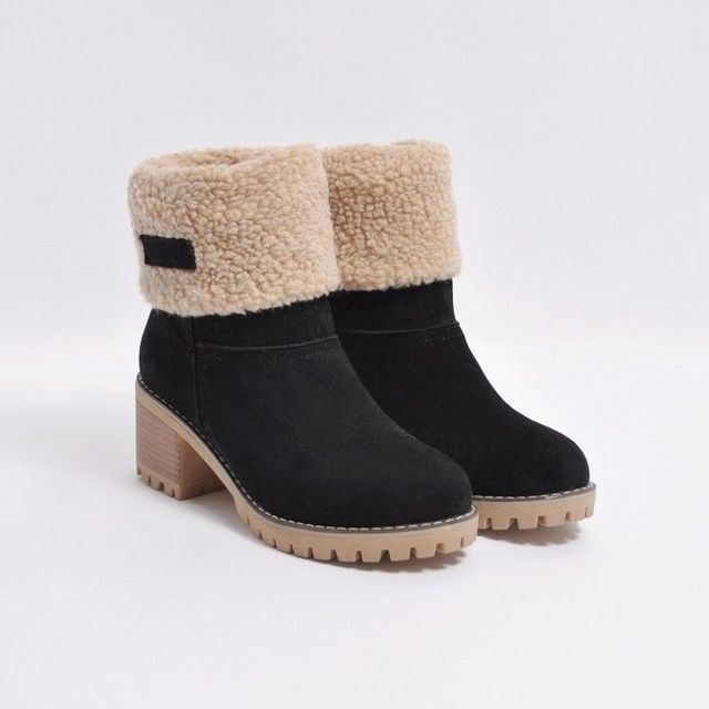 Stylish Fleece-Lined Winter Boots for Women