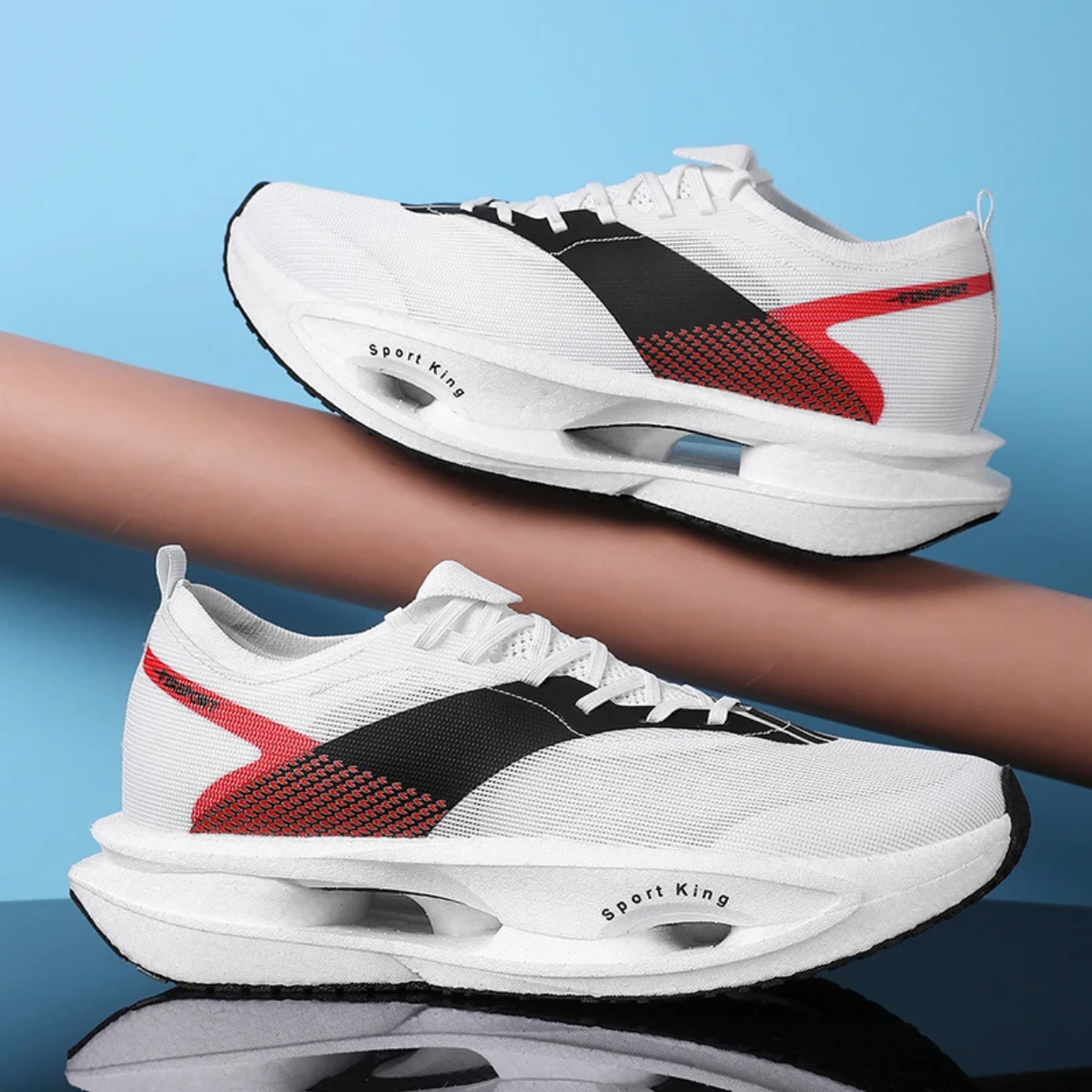 Men's and Women's Running Shoes with Odor-Resistant Comfort