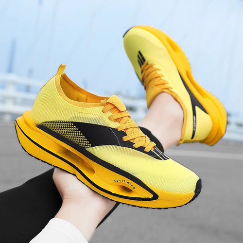 Men's and Women's Running Shoes with Odor-Resistant Comfort