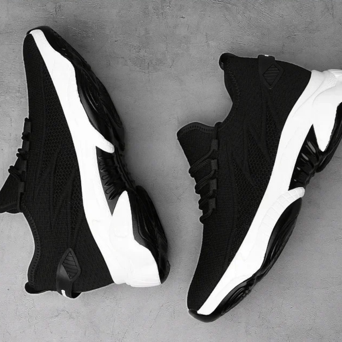Height-Enhancing Sports Sneakers with Subtle 7 cm Lift