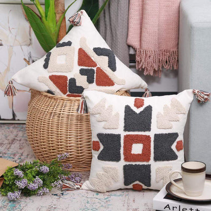 Geometric Design Pillow Cover in Berber Style