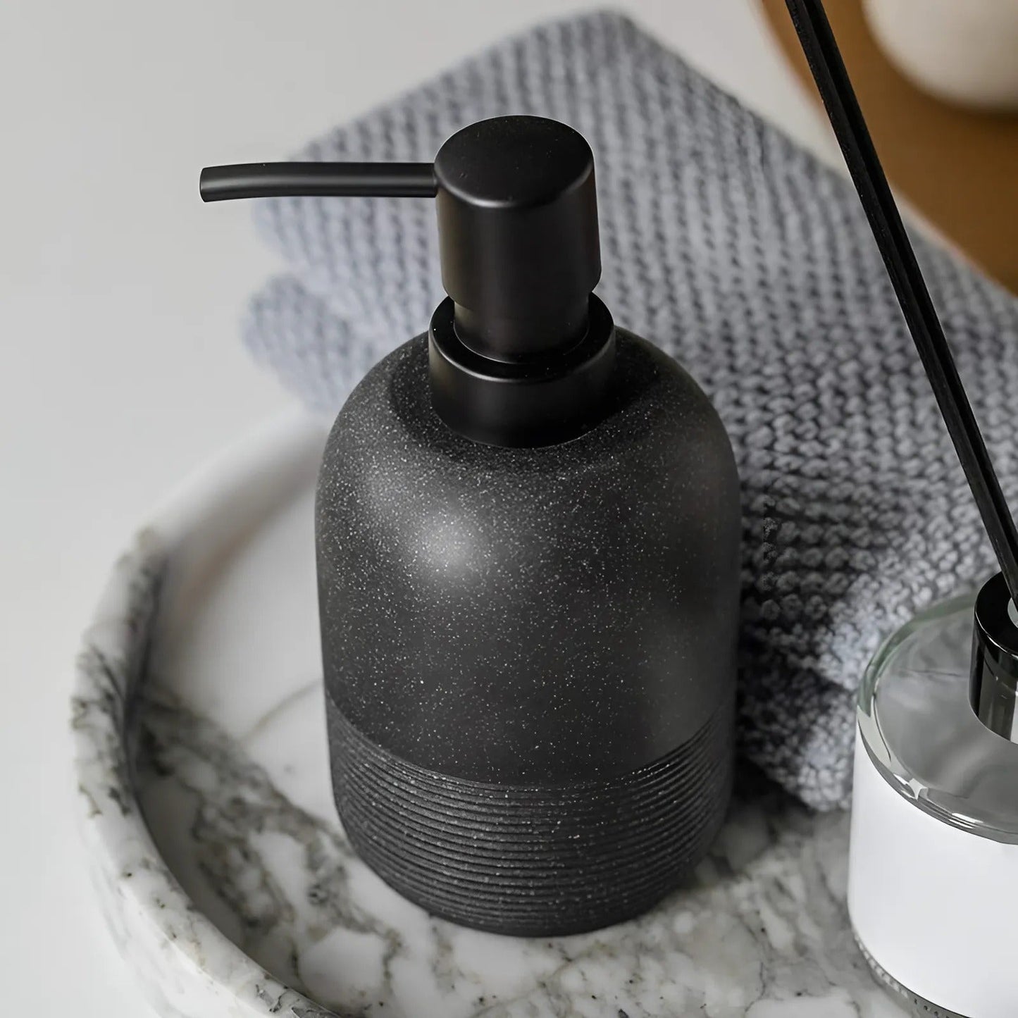Durable Sandstone Style Resin Dispenser – Elegant Design