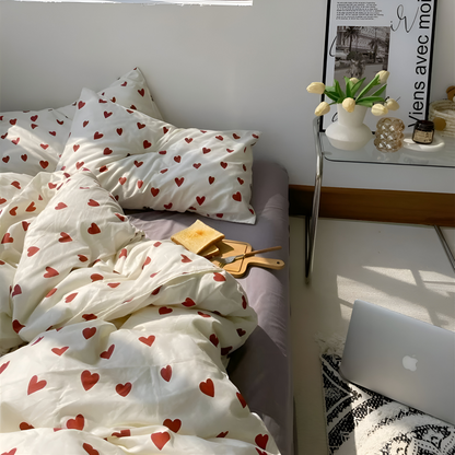 Heartfelt Comfort Bedding Set | Soft & Easy Care