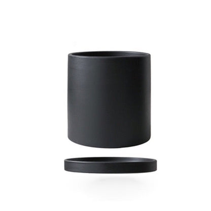 Elegant Ceramic Planter with Draining Tray for Healthy Roots