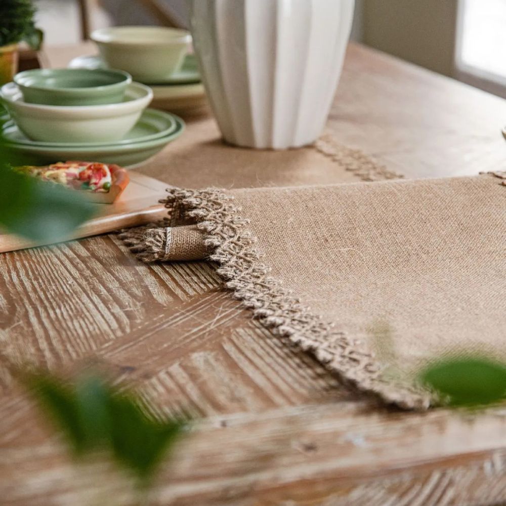 Chic Natural Jute Table Runner for Every Occasion