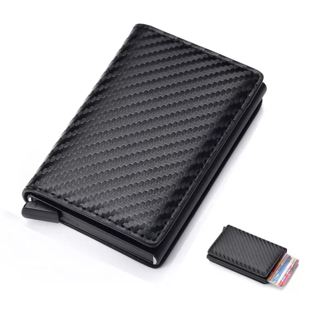 Compact Card Holder in Stylish Aluminum Design