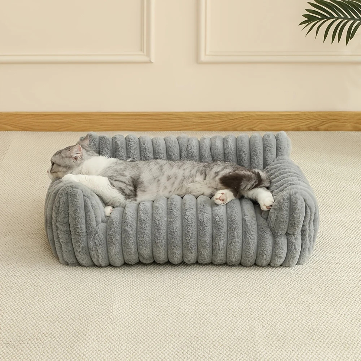 Comfortable Cat Bed for Orthopedic Support