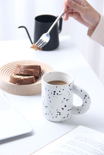 Geometric Design Porcelain Cup – Luxe Athenea Style