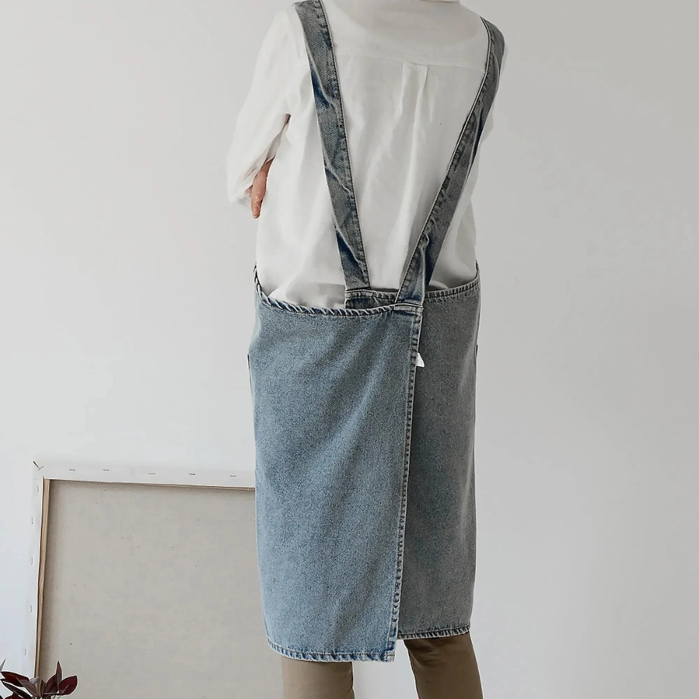 Stylish Everyday Denim Apron with Convenient Pockets