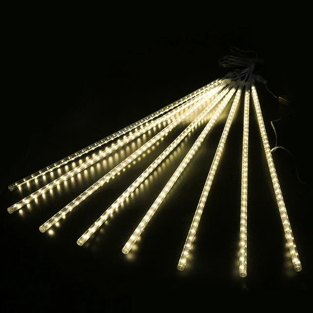 Bright Outdoor Christmas Garland for Festive Illumination
