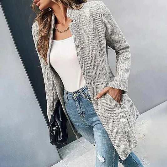 Chic Elegance – Long Sleeve Vintage Jacket
