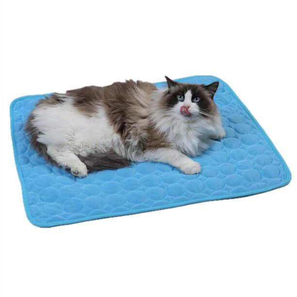 Cooling Mat for Pets | Heat-Absorbing Pad for Relaxed Animals