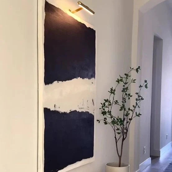 Adjustable Wireless Light for Stunning Artwork Creation