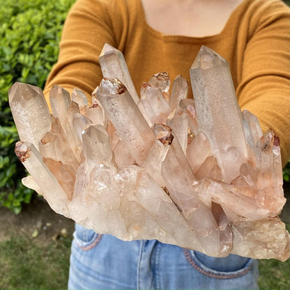 Nature's Elegance – Unique Mineral Crystal Mug