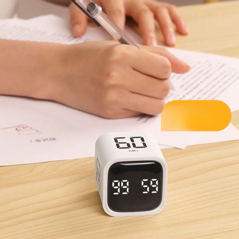 Gravity Sensing Timer Cube with LED Display and Smart Features
