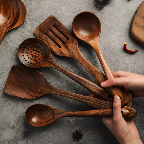 5-Piece Kitchen Utensil Set in Natural Teak – Scratch Resistant & Heat Safe