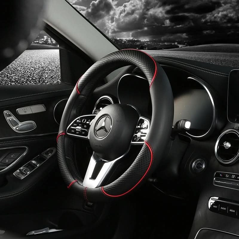 Steering Wheel Cover - Diamond-Patterned Faux Leather Grip for Comfort and Style