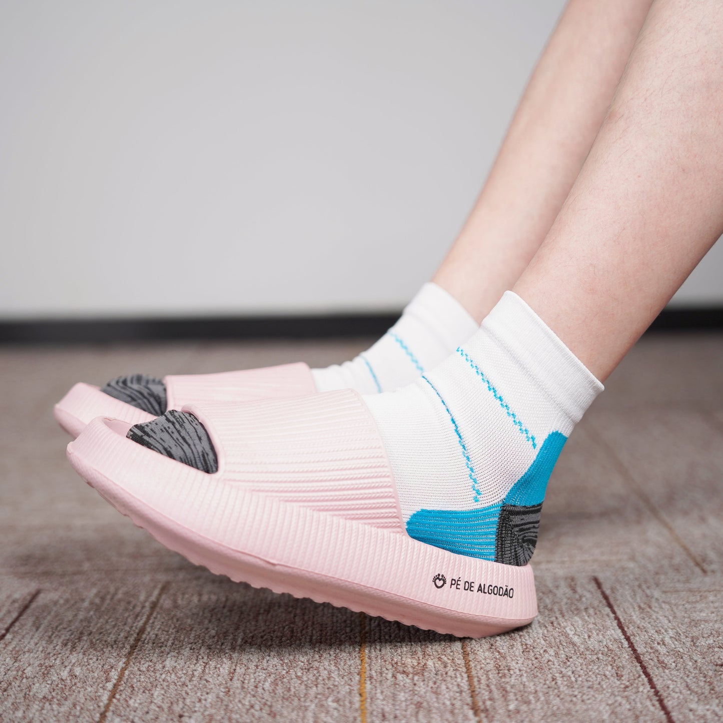 Everyday Comfort Compression Ankle Socks