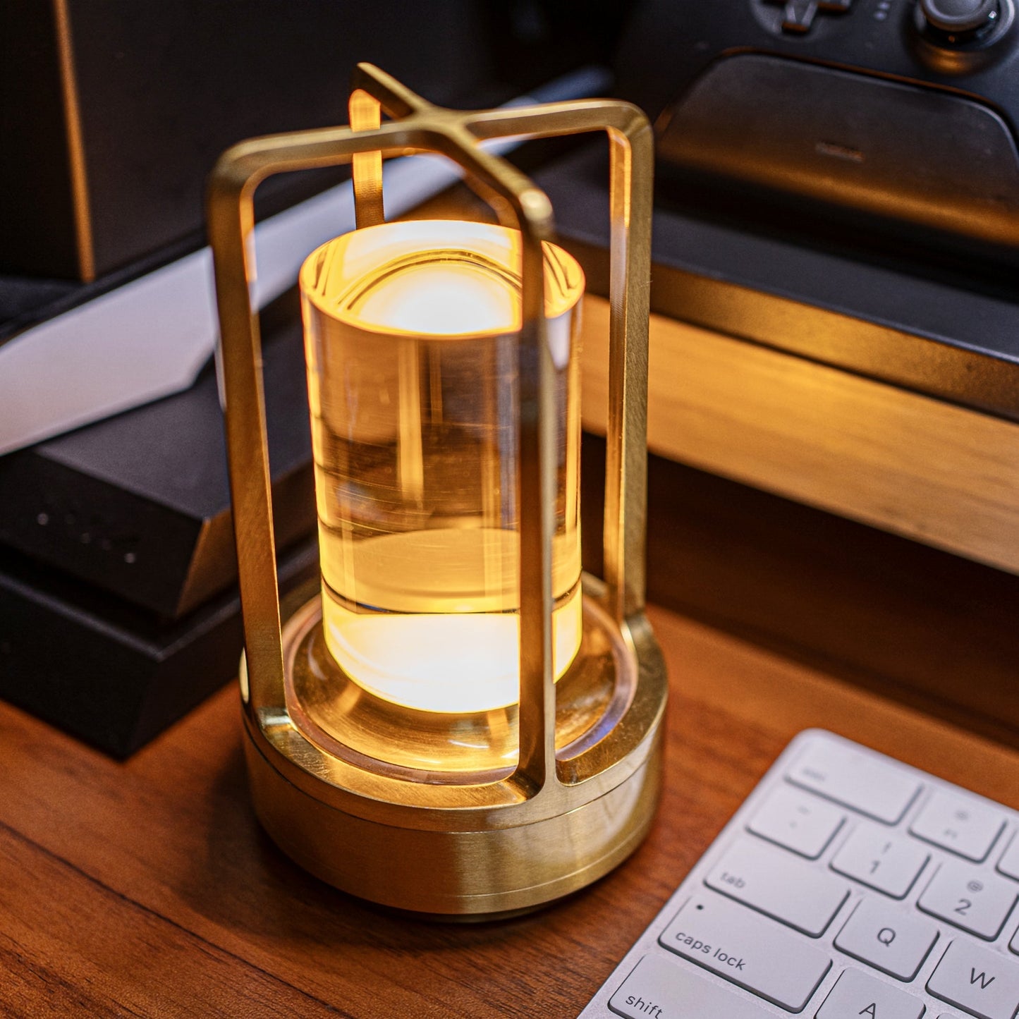 Portable Metal Table Lamp for Stylish Illumination