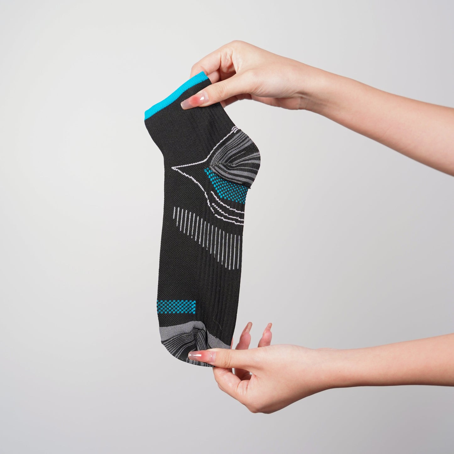 Everyday Comfort Compression Ankle Socks