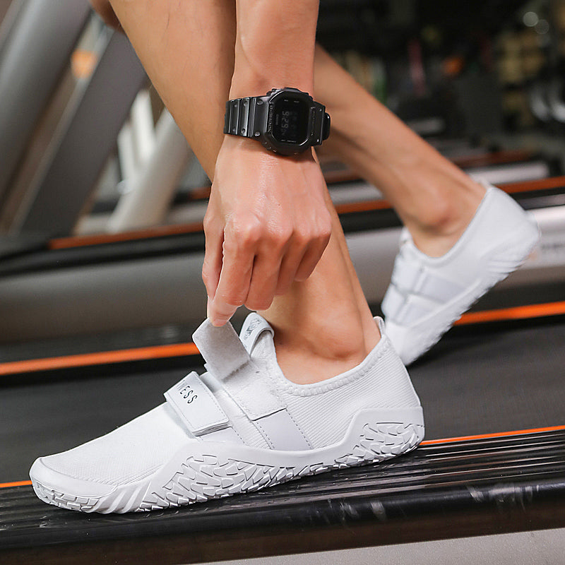 Flat Training Shoes for Enhanced Stability in Squats and Lifting