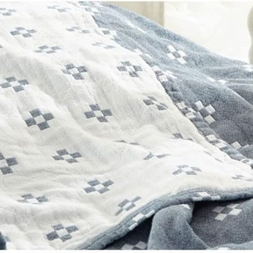 Three-Layer Gauze Blanket with Geometric Diamond Design