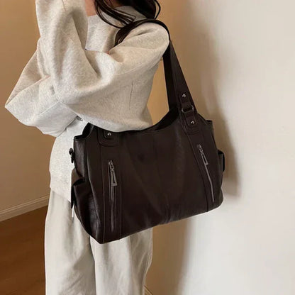 Classic Leather Tote Bag | Stylish & Spacious Design