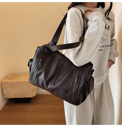 Classic Leather Tote Bag | Stylish & Spacious Design