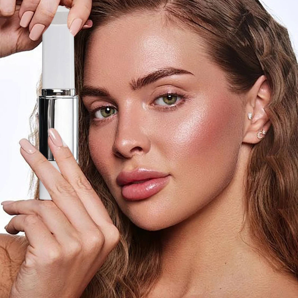 Foundation Stick Duo – Ideal Coverage & Contouring in One Product