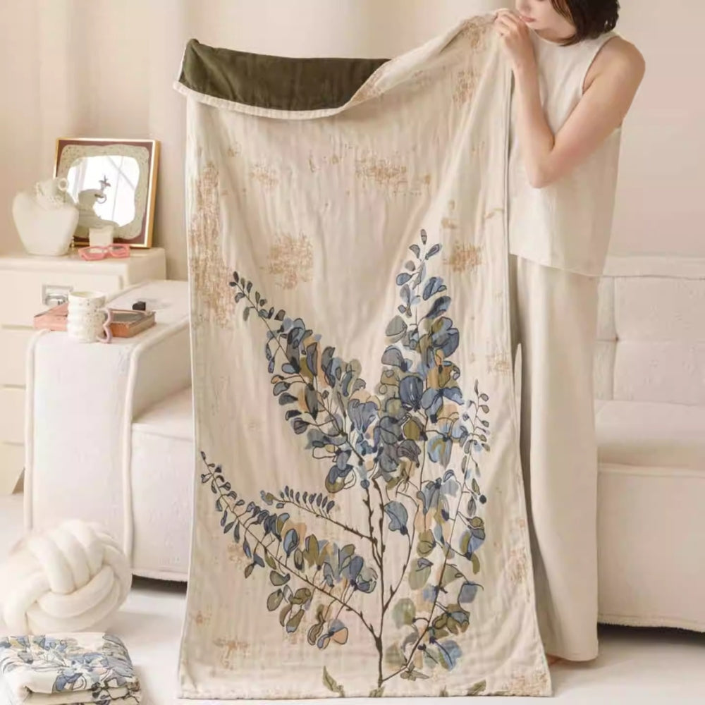 Charming Floral Comfort Blanket for Home and Spa