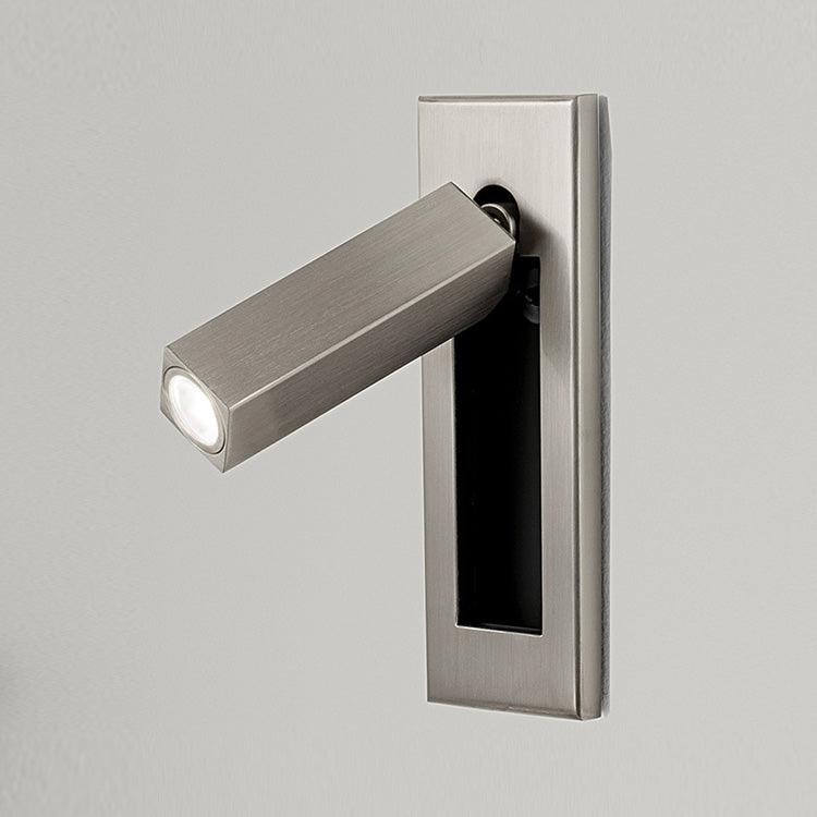 Compact Wall Light – Foldable Design for Space Efficiency