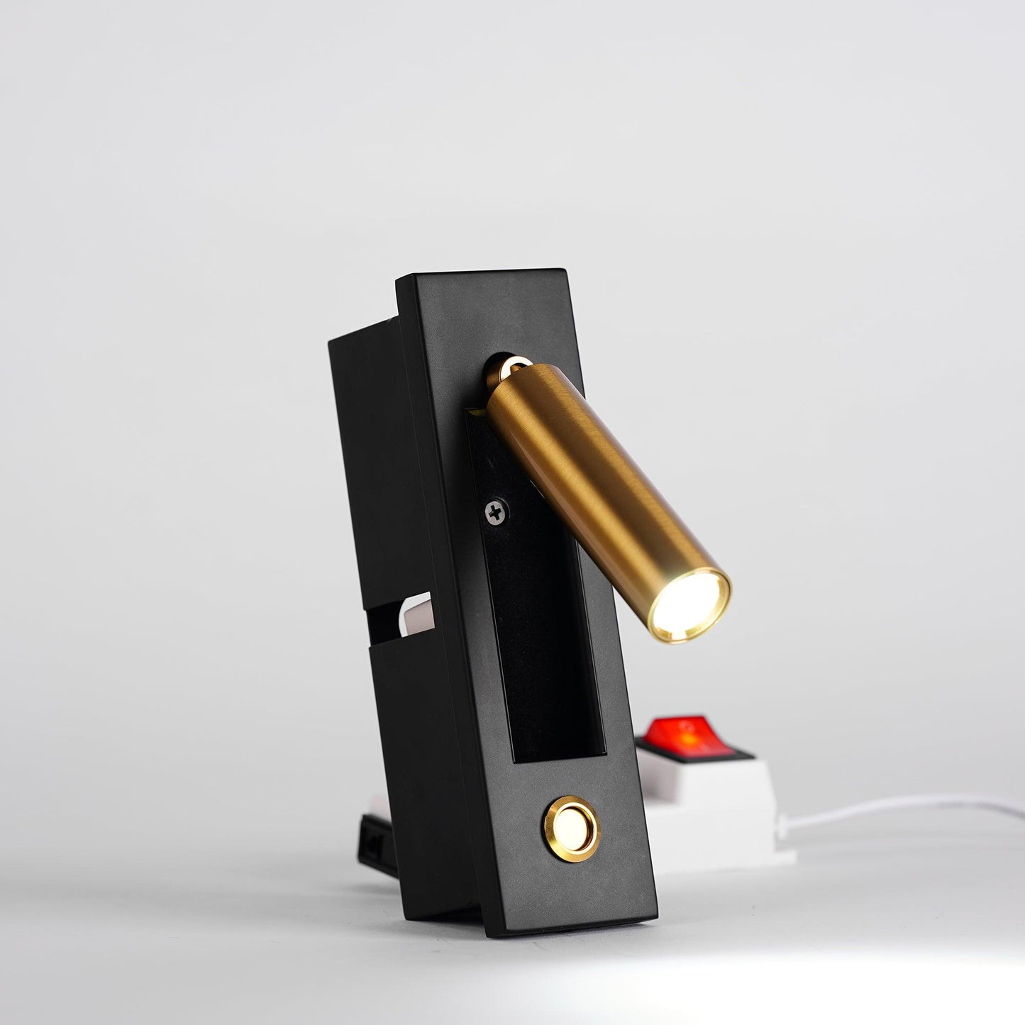 Compact Wall Light – Foldable Design for Space Efficiency