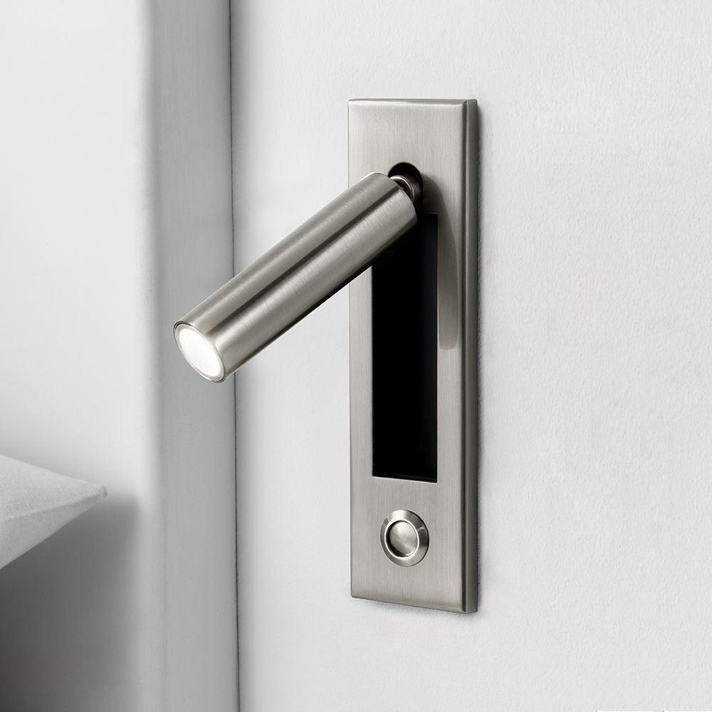 Compact Wall Light – Foldable Design for Space Efficiency