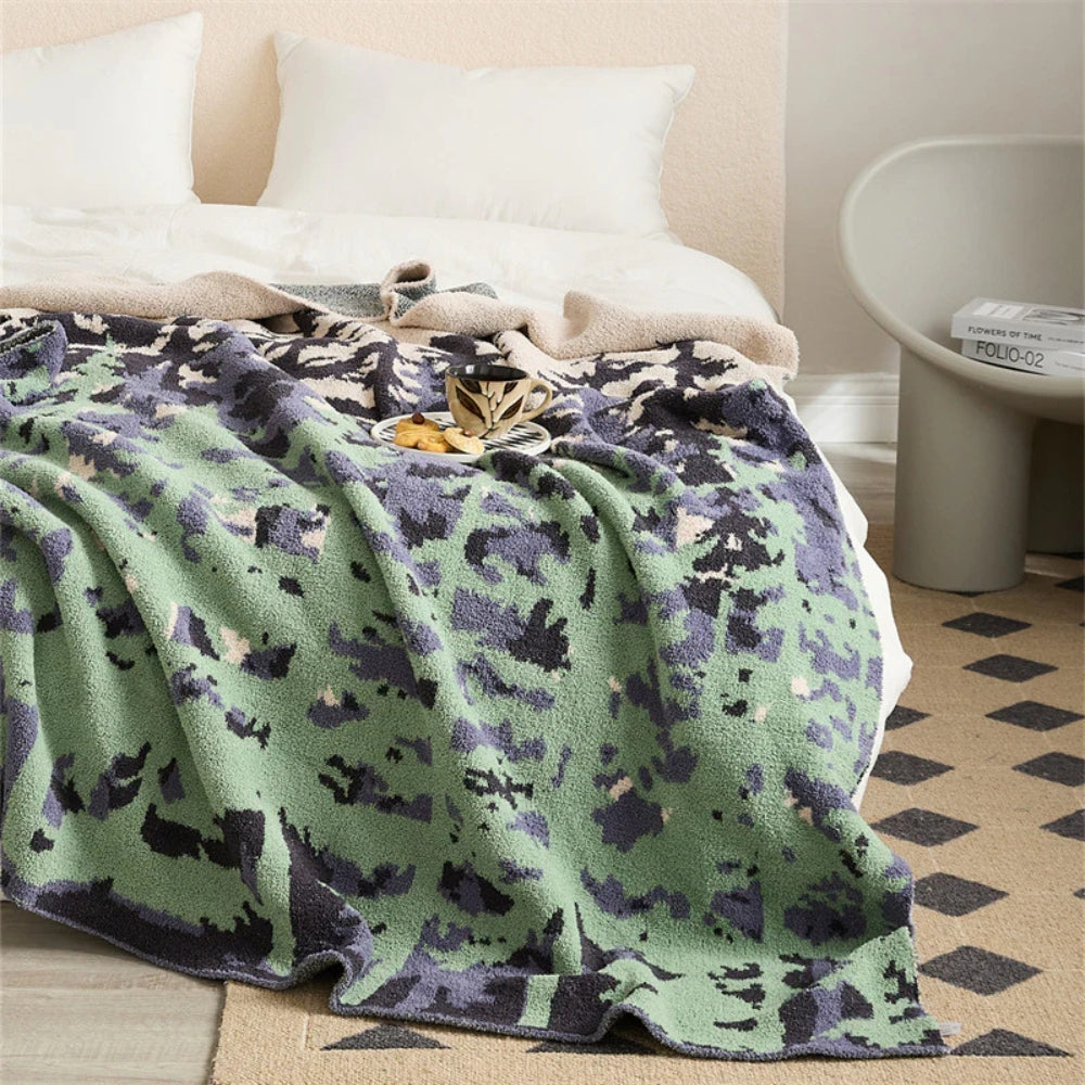 Nature's Embrace: Cozy Knit Throw Blanket for Every Occasion