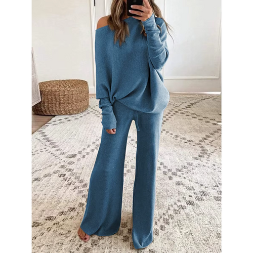 Casual Sweater and Cozy Sweatpants Set