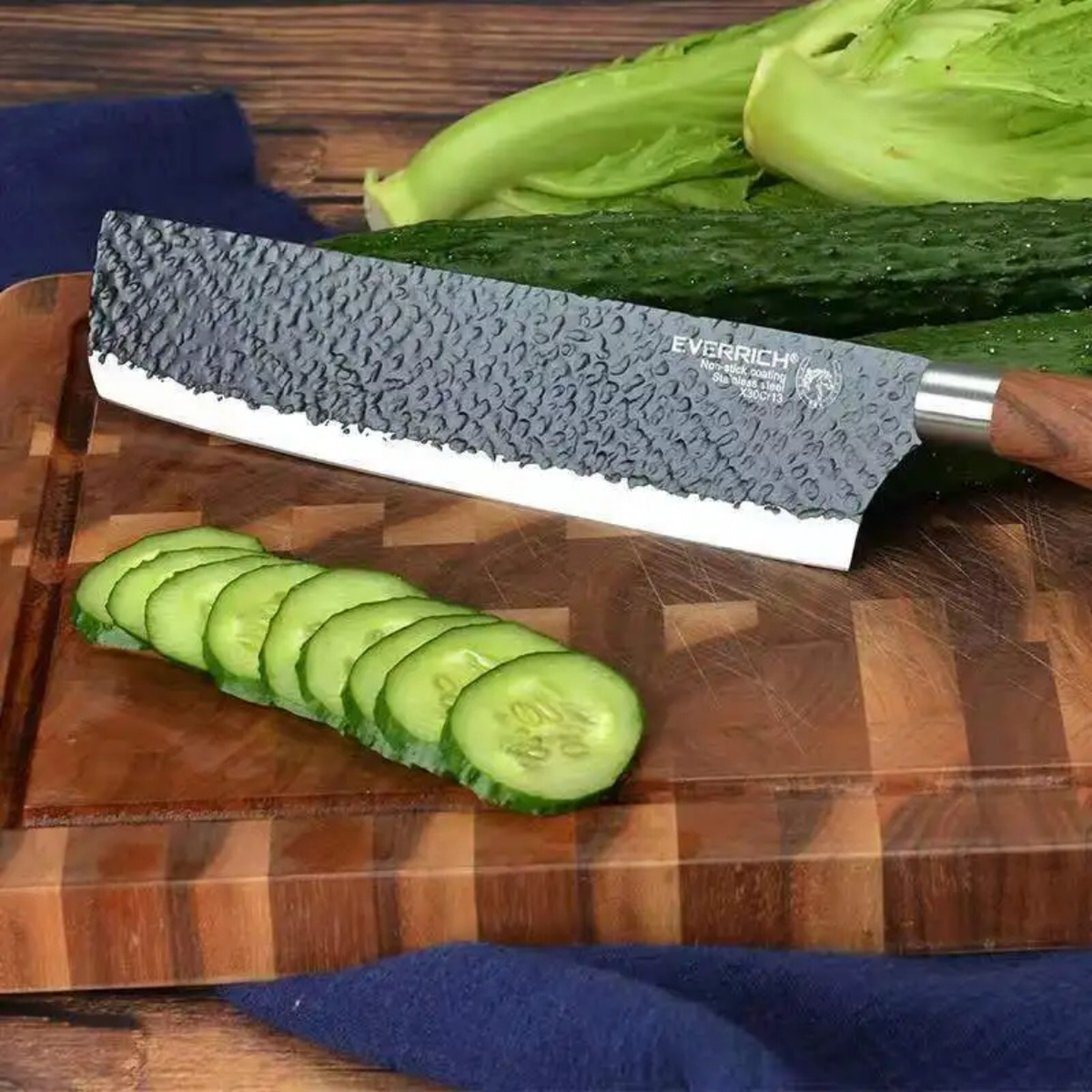 Durable Kitchen Knives Made of Sharp Stainless Steel