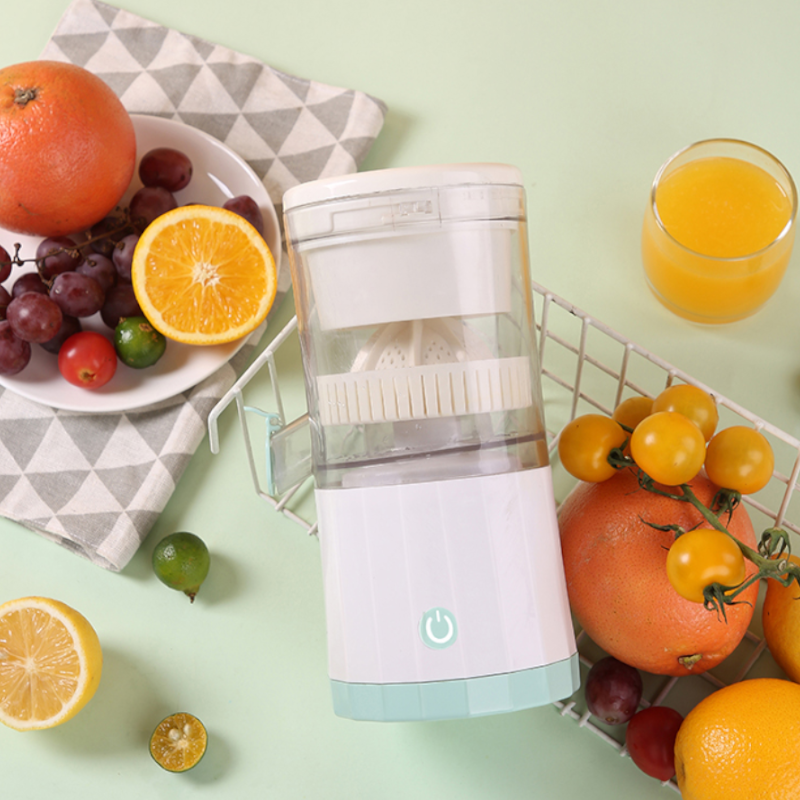 Portable Electric Juice Press | Rechargeable Quick Juice Extractor