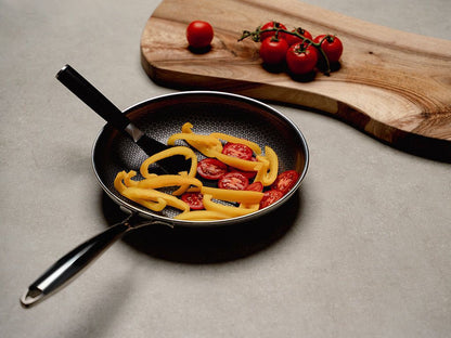 Ceramic Hybrid Frying Pan – Non-Stick Surface Safe for Metal Utensils