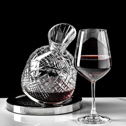 Crystal Glass Wine Decanter | 360° Rotating | Elegant Design & Optimal Aeration