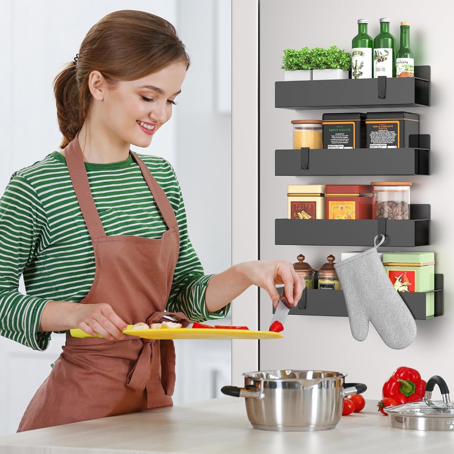 SpiceMaster Pro - Elevate Your Kitchen Organization Effortlessly
