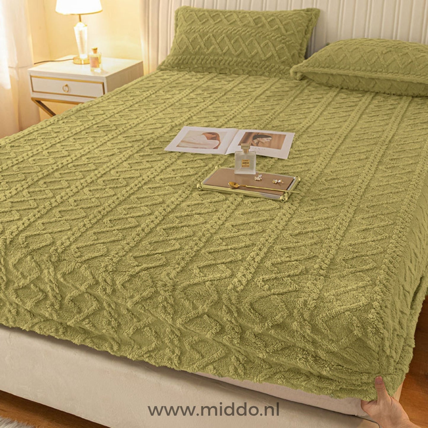 Fleece Sheet Set with Free Pillow Covers - Soft and Comfortable
