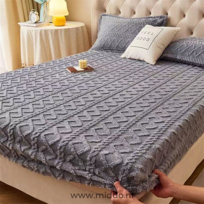 Fleece Sheet Set with Free Pillow Covers - Soft and Comfortable
